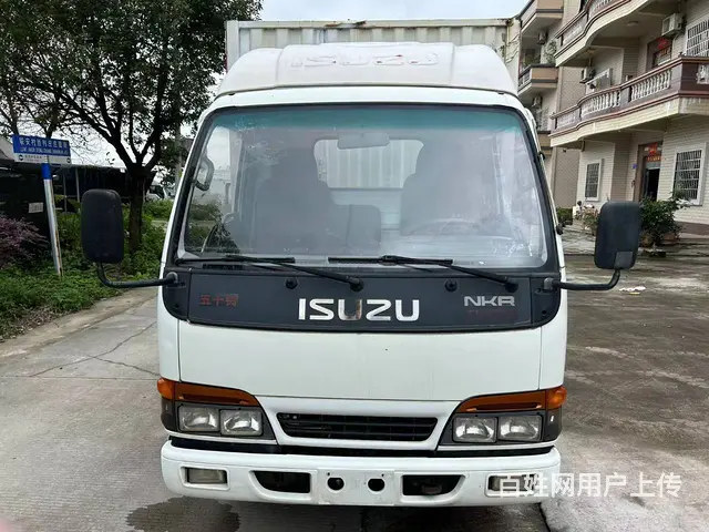 个人极品准2013年天皇五十铃单排双轮3米6箱车 - 图片 1