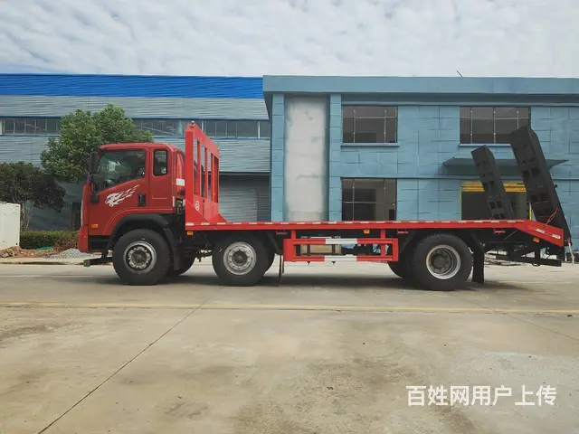 国六新款便宜实用的重汽王牌小三轴平板车生产厂家报价 - 图片 10