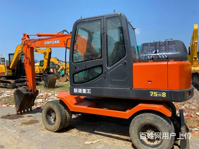 个人转让纯土方原装二手挖机新源75轮挖有质保可分期 - 图片 1