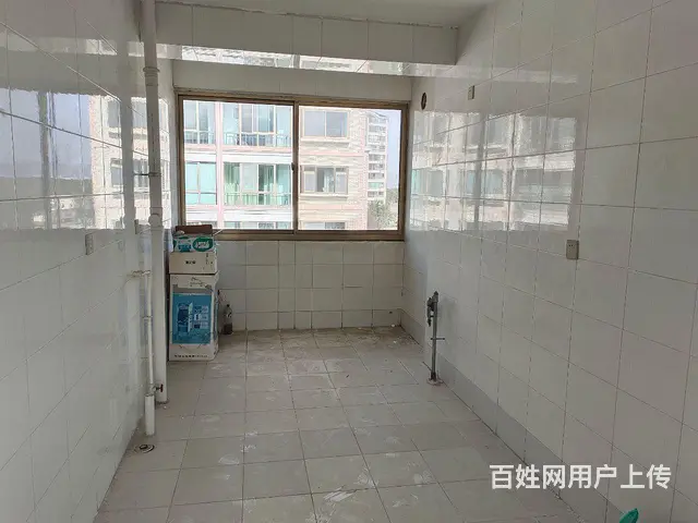 乳山银滩珍珠湾花园二手房5楼76平送储藏室出售 - 图片 4