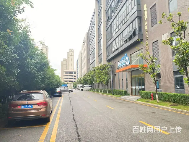 （房东直租）长沙科技新城精装650平通间，350平办公带家具 - 图片 5