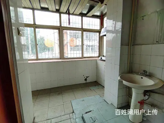 弘毅 南 织染厂家属院 两居 厅能用 老证 好楼层 - 图片 2