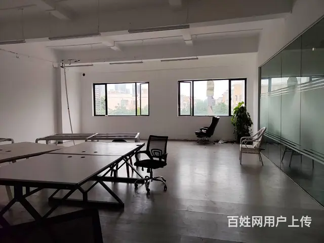 免中介 翠微大前门潮流时尚办公 240㎡ 带装修有隔断 - 图片 3