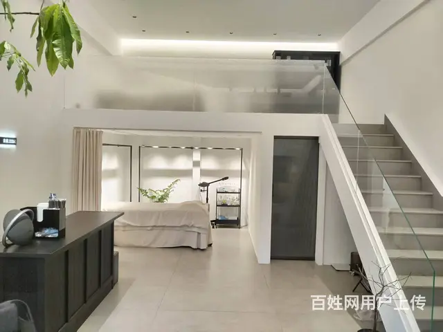 （易转推荐）新昌新装修客源稳定服装店转让 - 图片 6