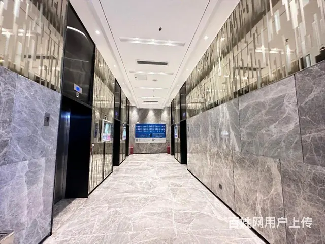 双面采光 物业3.8 停车200 公摊小可忽略 地铁口 汇点 - 图片 10