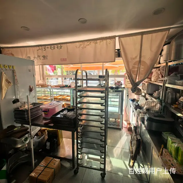 （51旺铺推荐）三亚学院东区校门口20平甜品店转让 - 图片 4