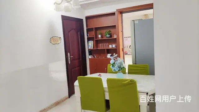 大润发广场二室一厅一卫一厨可做饭 - 图片 1