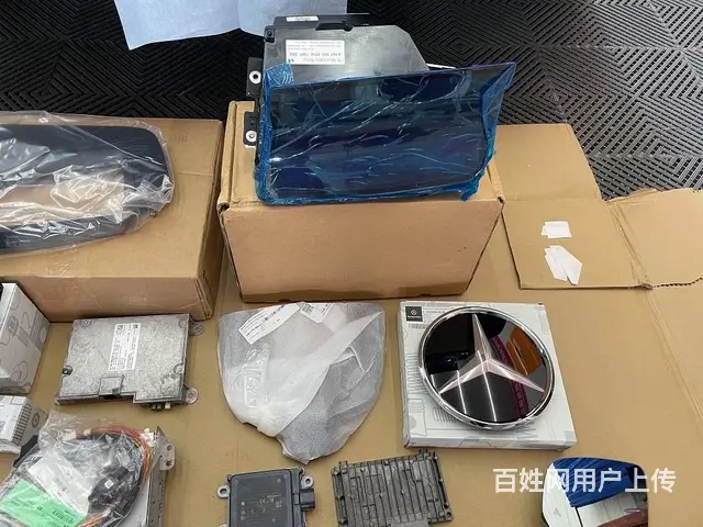 21款奔驰GLS450升级HUD抬头显示平视仪表信 - 图片 1
