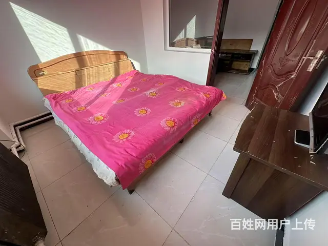 新大路华业园五楼65平两室一厅双人床沙发衣柜热水器 - 图片 9