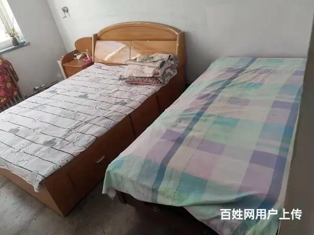 出租幸福家园俩室一厅楼房 - 图片 1