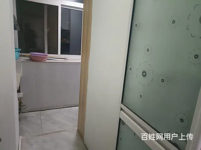 古塔公园附近出租房 - 图片 3