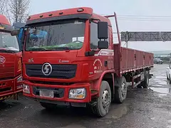 ​二手德龙7.7米平板载货车 350马力前四后四
