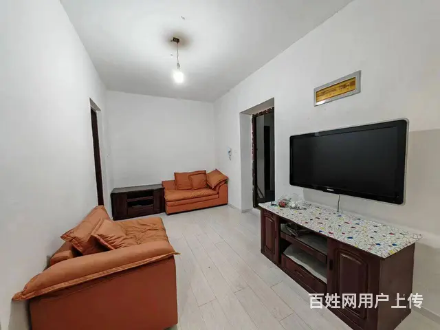 涌新小区A区公交站点 步梯二楼A区勃力地摊对面 - 图片 1