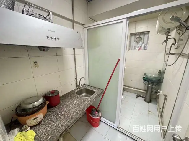 拱北关口迎宾广场电梯精装大公寓出租，租价1700，近关口 - 图片 4