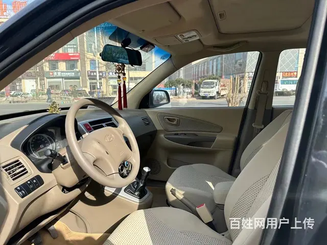 现代 途胜 2013款 2.0 手动 GL两驱舒适型 - 图片 2
