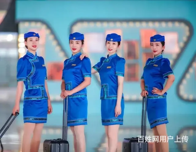 海北D圆梦第二空姐高铁乘务员 - 图片 1