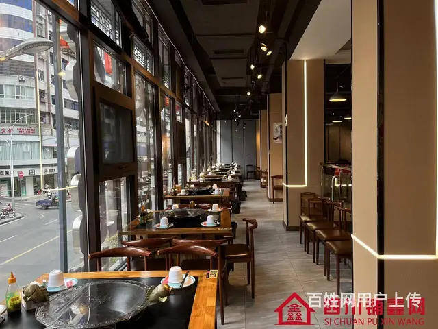 （四川铺鑫网）西华街路口300平餐饮店转让 - 图片 6