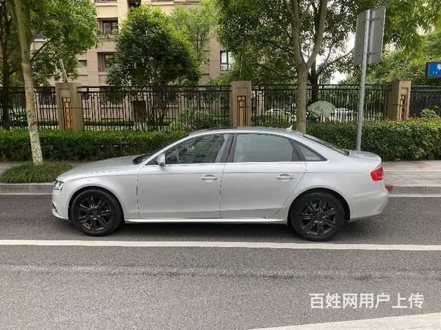 奥迪A4 2009款 A4L 2.0TFSI 无级 132k - 图片 12