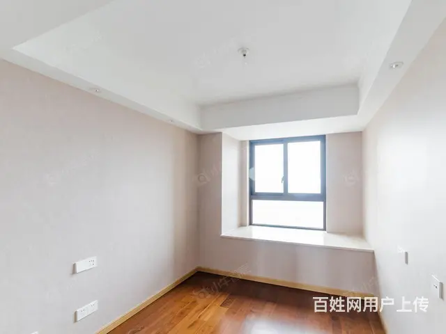 龙运天成旁 弘阳天下锦 品装4室2明卫 三朝南双阳台 均价优 - 图片 5