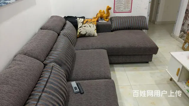 九成新沙发低价出售 - 图片 1