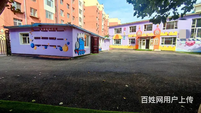 原作为幼儿园的独立院落二层楼房，出租出售 - 图片 1