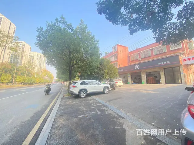 （房东直租）雷锋大道70平临街精装商铺，仓库，门面优价出租 - 图片 1
