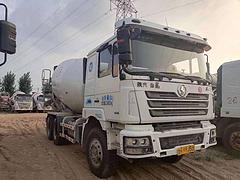 出售二手德龙搅拌车 大十二方 13年国三 后八轮