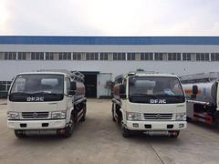 蓝牌加油车5吨8吨油罐车洒水车低价出售 有二手