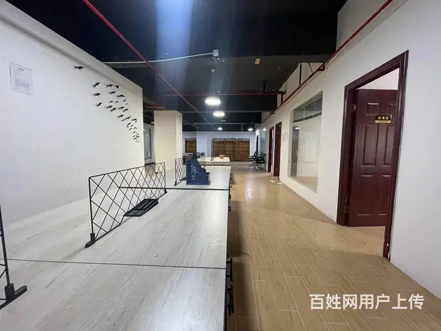 （老板本人）麓谷新长海全新精装写字楼带办公家具房东直租 - 图片 7