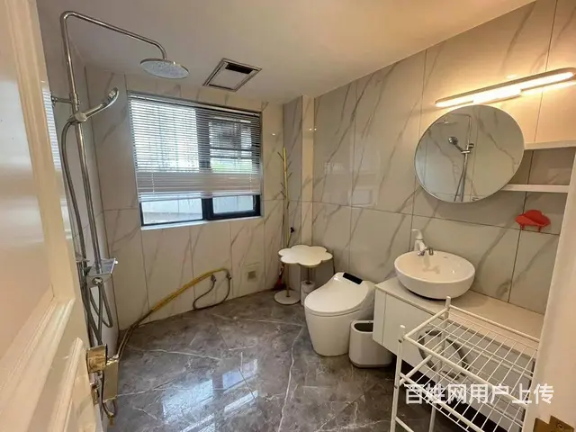 百米露台 巨大客厅 居家接待 沙湖旁徐东大街 中北 - 图片 9