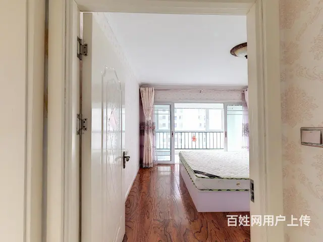 精装3居室，拎包入住，有两个车位。 - 图片 8