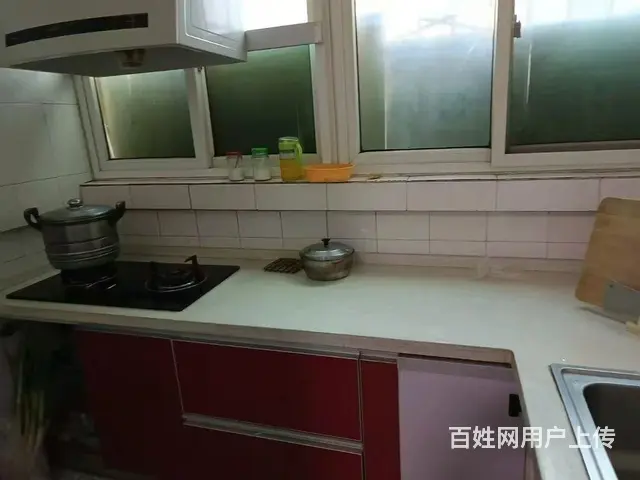 黄河路与六峰路交汇处 二室二厅92平米 简单装修 - 图片 4