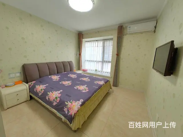麒麟湾 126平精装三室两厅两卫 南北通透户型好135万老证 - 图片 1