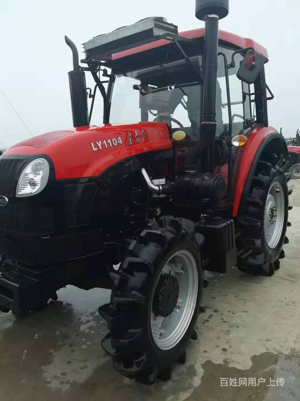 18款东方红1104拖拉机