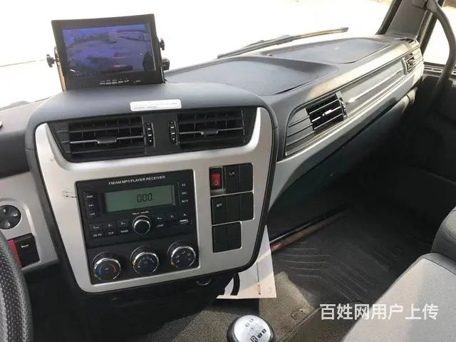20年3月东风天锦8米3厢式货车，准新车况 - 图片 3