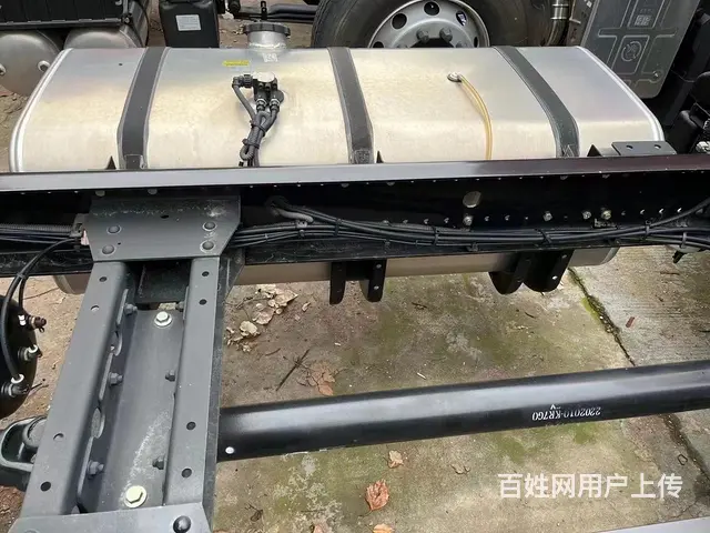 6米8东风 天锦 高栏载货车 国6 - 图片 7