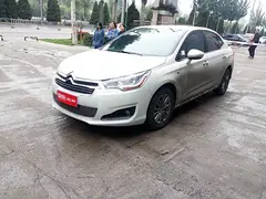 雪铁龙C4L 2015款 1.8L 自动 尊贵版