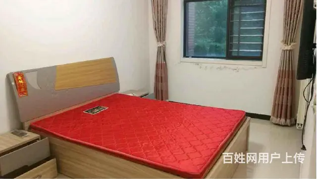 政府对面，传世经典三室精装修，干净卫生舒适温馨，拎包即住 - 图片 9