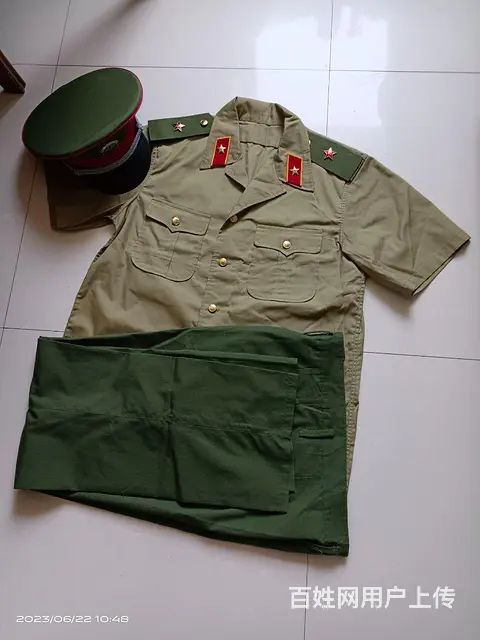 老工作服一套 - 图片