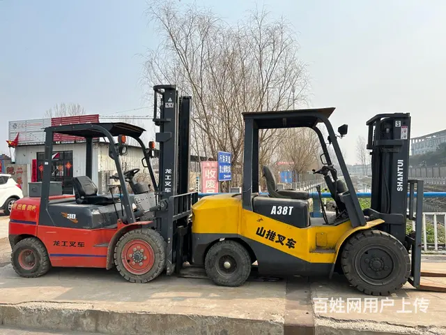 出售一台山推叉车 - 图片 1