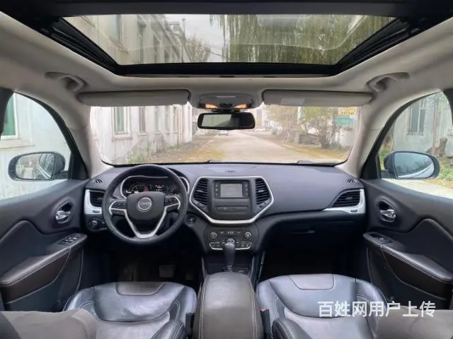 Jeep 自由光 2017款 2.4 手自一体 全能版 - 图片 8