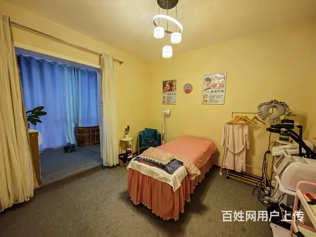 (达州铺源网)市内中心广场夜市临街二楼100㎡美容院转让 - 图片 2
