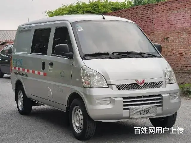 2016年五菱荣光 厢式货车 1.2排量五座 个人 - 图片 3