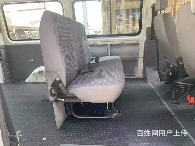 13年4月上牌的福特全顺，短轴中顶，6座小型客车， - 图片 5