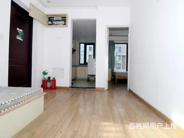 石桥 · 德胜上郡华庭 · 3室 · 2厅 - 图片 1