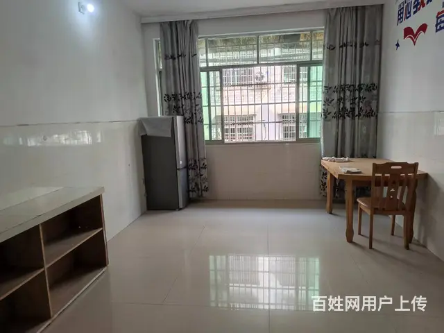 上高兰桥路建设南路中层清爽三房3千8九个月多拎包住两空调急租 - 图片 4