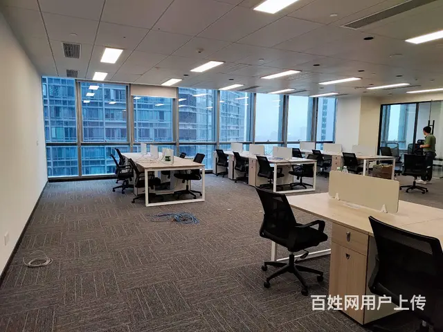 珠海网红 富华里写字楼222㎡精装带家具 免中介急租 - 图片 1
