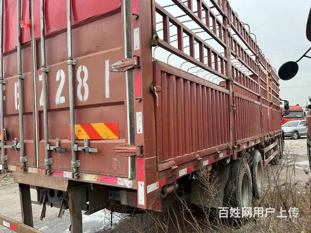 出售16年重汽豪沃后八9.6高栏重体 国四排放 - 图片 5