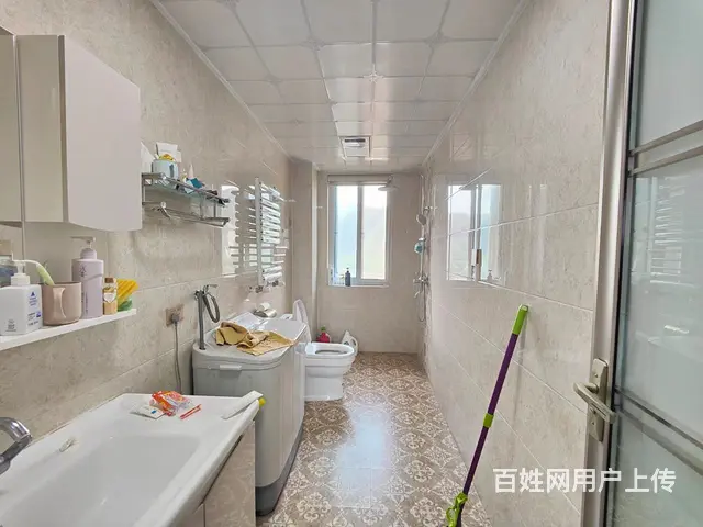 精装三房，通双气有证满五唯一电梯房，可贷款，附近交通便利，商 - 图片 1