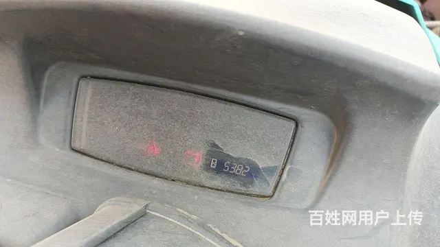 东方红雷沃迪尔久保田洋马插秧机 - 图片 2